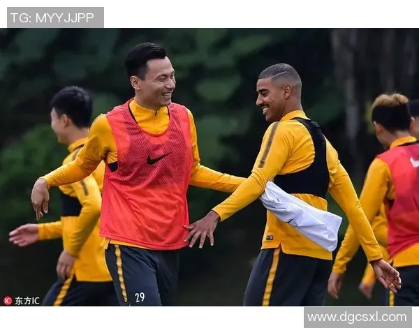 足球明星们的灿烂笑容集锦视频让你感受运动的魅力与激情