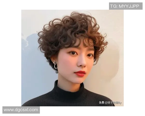 韩国足球明星发型狼头引领潮流展现个性魅力的时尚风向标 韩国足球明星发型狼头引领潮流展现个性魅力的时尚风向标