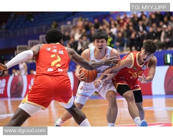 2021年CBA青岛队与广厦队精彩对决回顾与分析